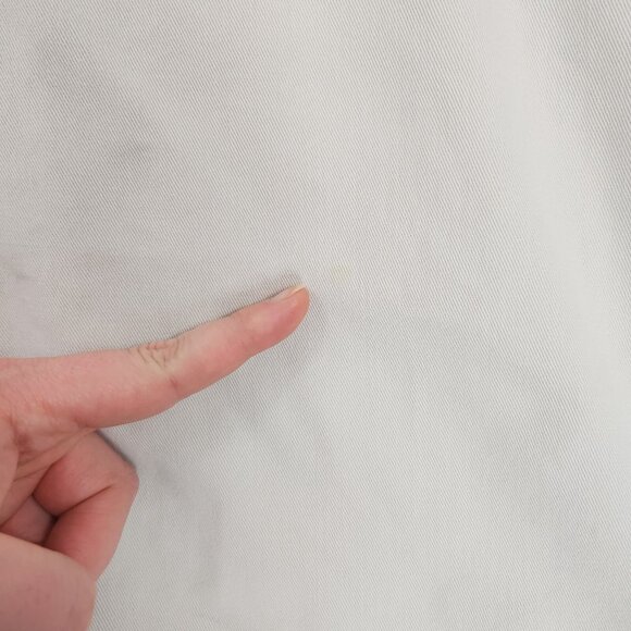 Eddie Bauer Shorts Men 40 Off White Cream Flat Front Chino Cotton Classic Casual - Picture 7 of 16